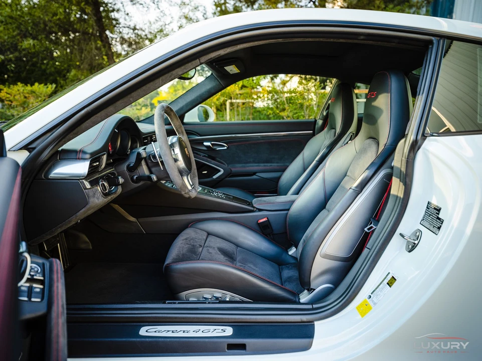 2015 Porsche 991 Carrera GTS - Image 18 of 25