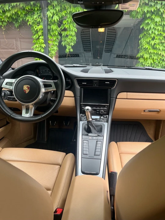 2015 Porsche 991 Carrera 4 - Image 17 of 18