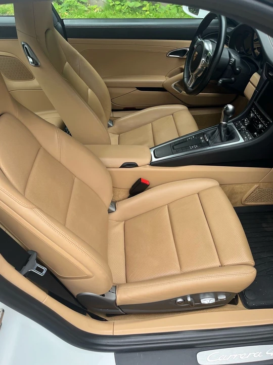 2015 Porsche 991 Carrera 4 - Image 18 of 18