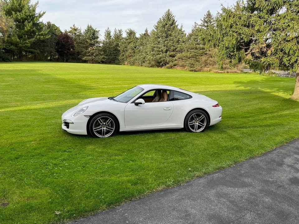2015 Porsche 991 Carrera 4 - Image 2 of 18