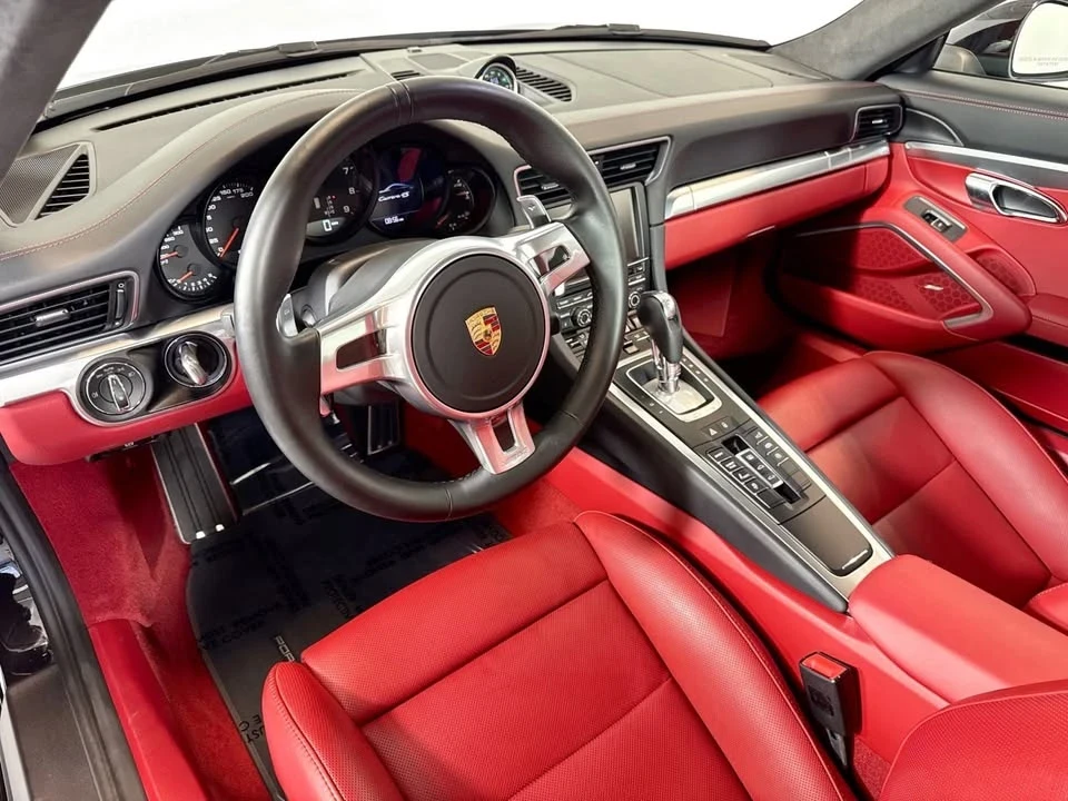 2015 Porsche 991 Carrera 4S - Image 9 of 12