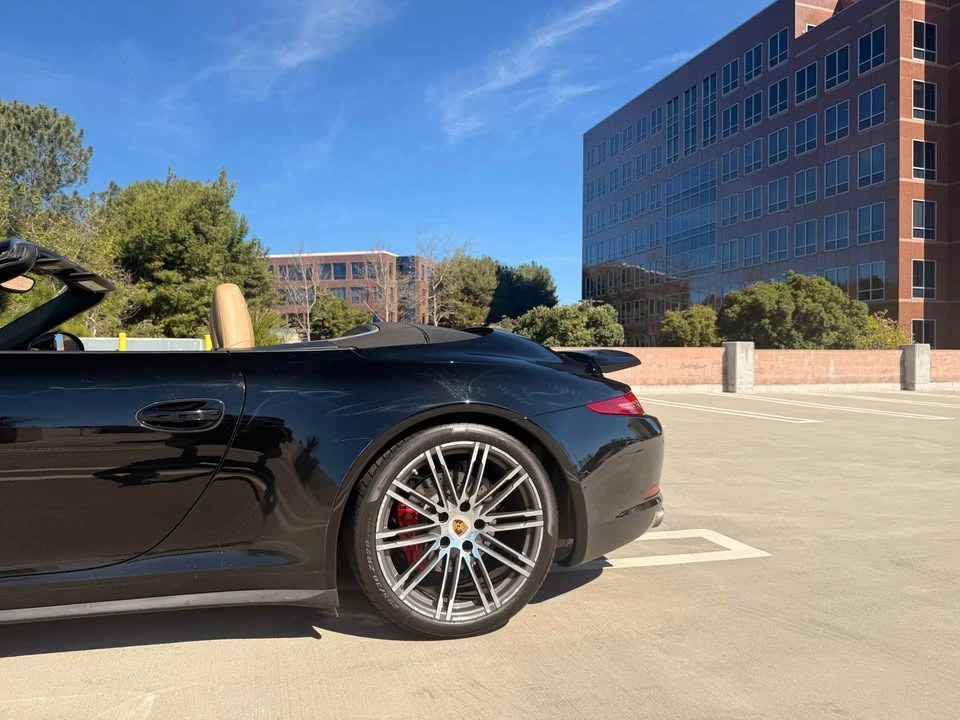 2015 Porsche 991 Carrera 4S - Image 5 of 19
