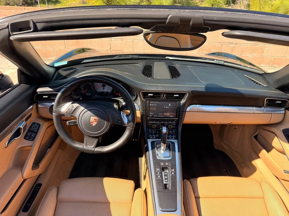 2015 Porsche 991 Carrera 4S - Image 8 of 19