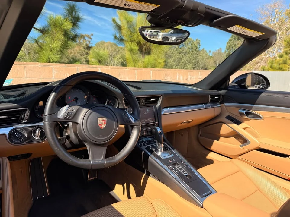 2015 Porsche 991 Carrera 4S - Image 7 of 19