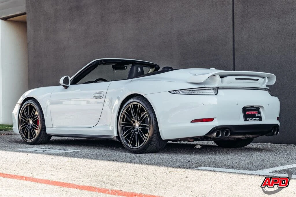 2015 Porsche 991 Carrera 4S - Image 7 of 31