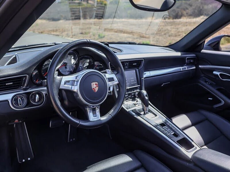 2015 Porsche 991 Carrera 4S - Image 20 of 31