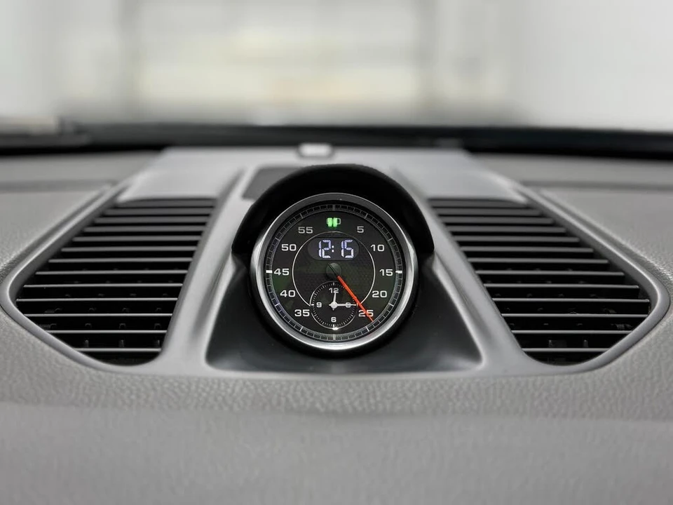 2015 Porsche 991 Carrera 4S - Image 30 of 31
