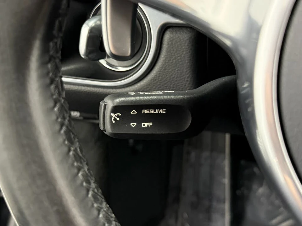 2015 Porsche 991 Carrera 4S - Image 22 of 31
