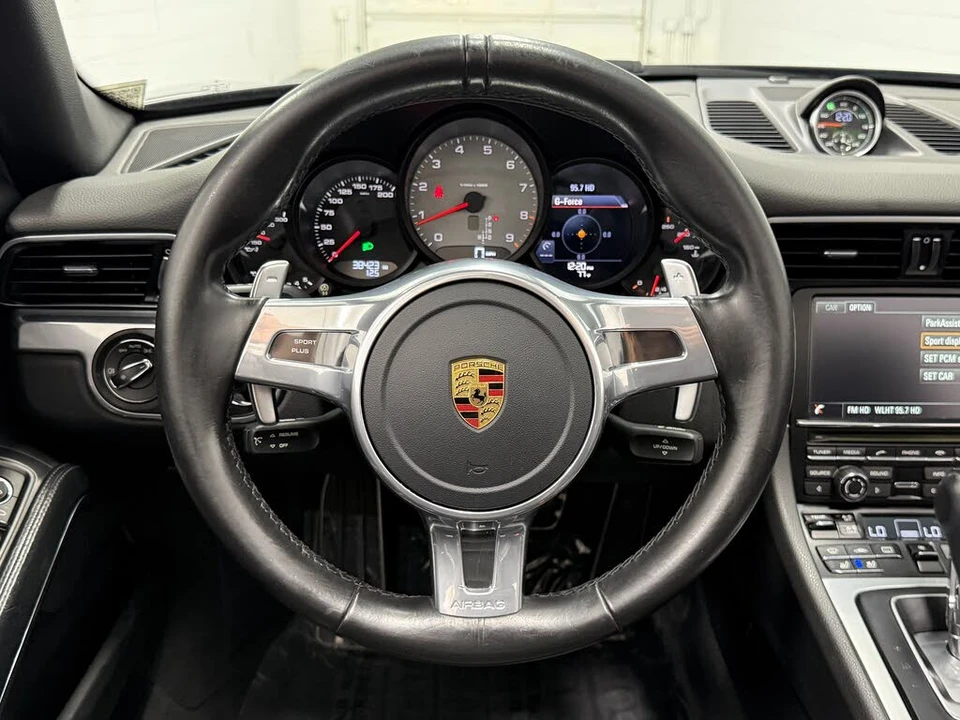 2015 Porsche 991 Carrera 4S - Image 21 of 31
