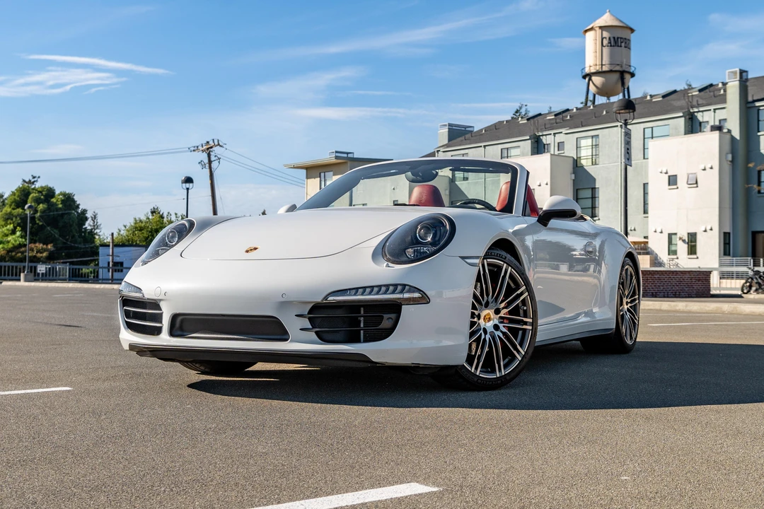 2015 Porsche 991 Carrera 4S - Image 7 of 31