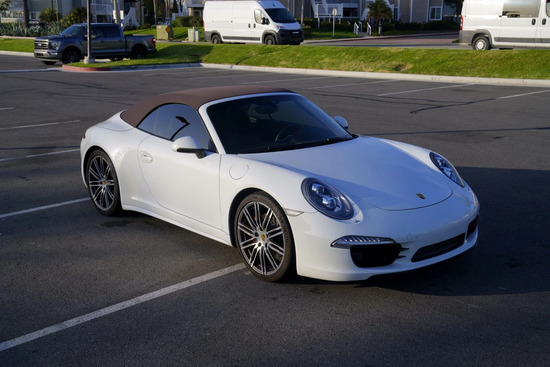 2015 Porsche 991 Carrera 4S - Image 17 of 31
