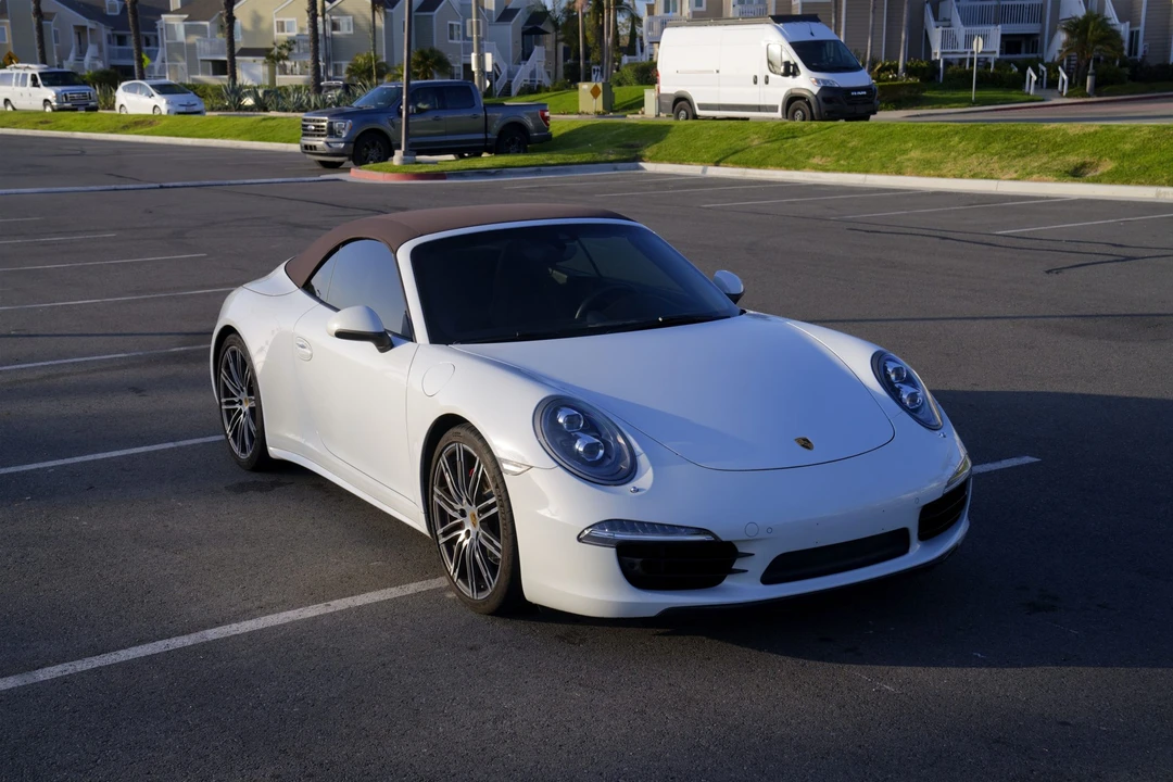 2015 Porsche 991 Carrera 4S - Image 18 of 31