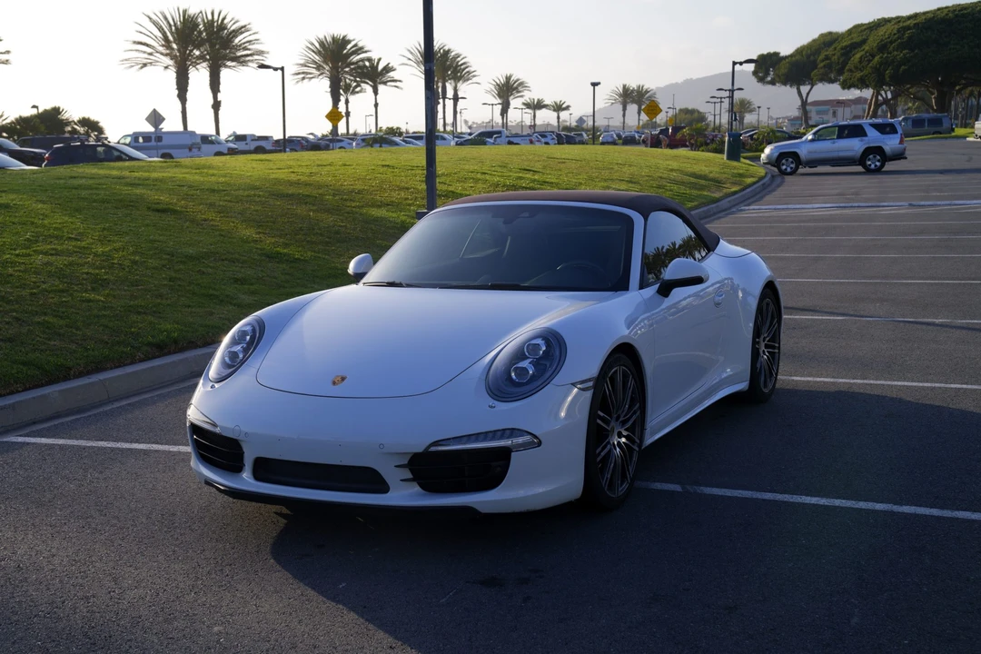 2015 Porsche 991 Carrera 4S - Image 2 of 31