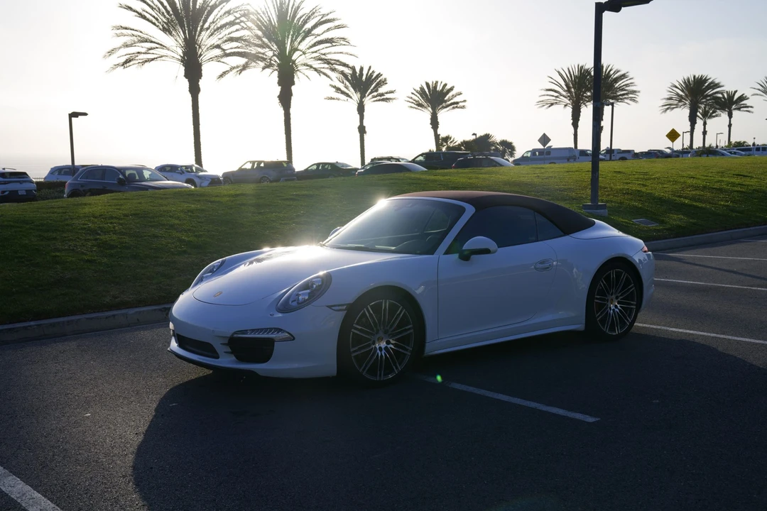 2015 Porsche 991 Carrera 4S - Image 5 of 31