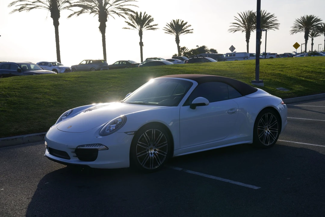 2015 Porsche 991 Carrera 4S - Image 7 of 31