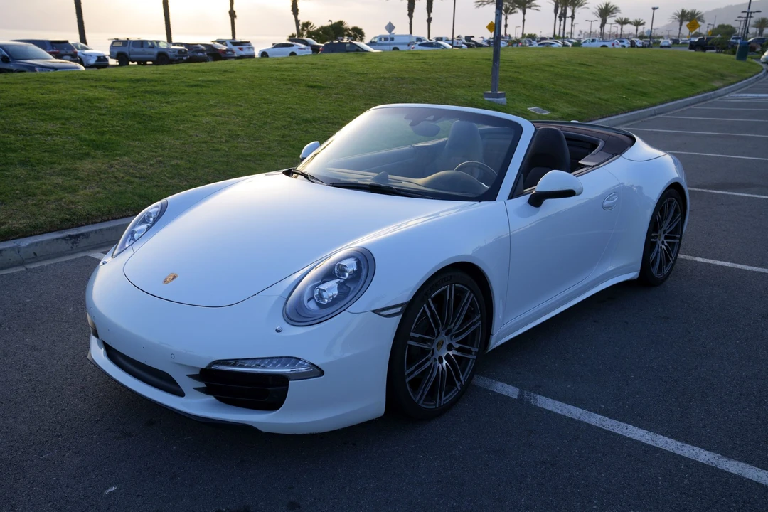 2015 Porsche 991 Carrera 4S - Image 20 of 31
