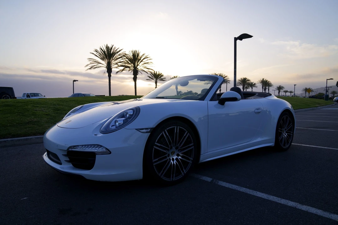 2015 Porsche 991 Carrera 4S - Image 22 of 31