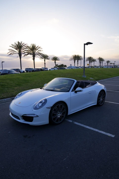 2015 Porsche 991 Carrera 4S - Image 23 of 31