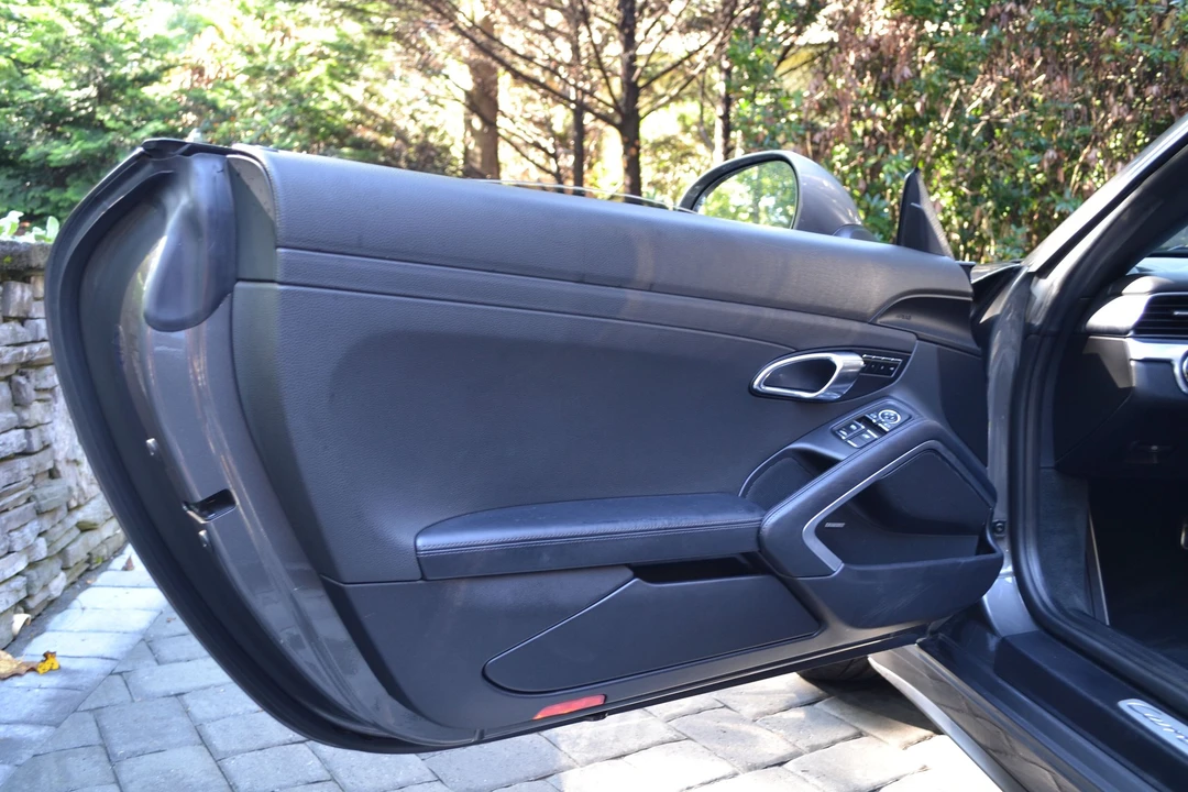 2015 Porsche 991 Carrera 4S - Image 12 of 17