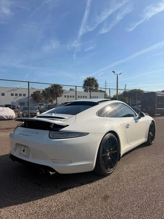 2015 Porsche 991 Carrera 4S - Image 3 of 20