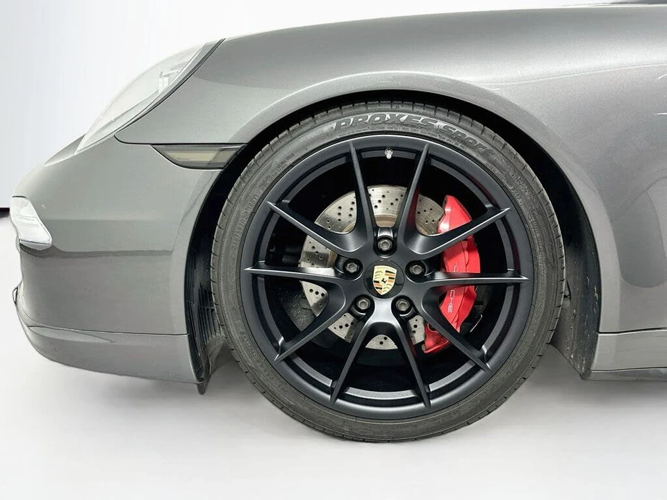 2015 Porsche 991 Carrera 4S - Image 16 of 17