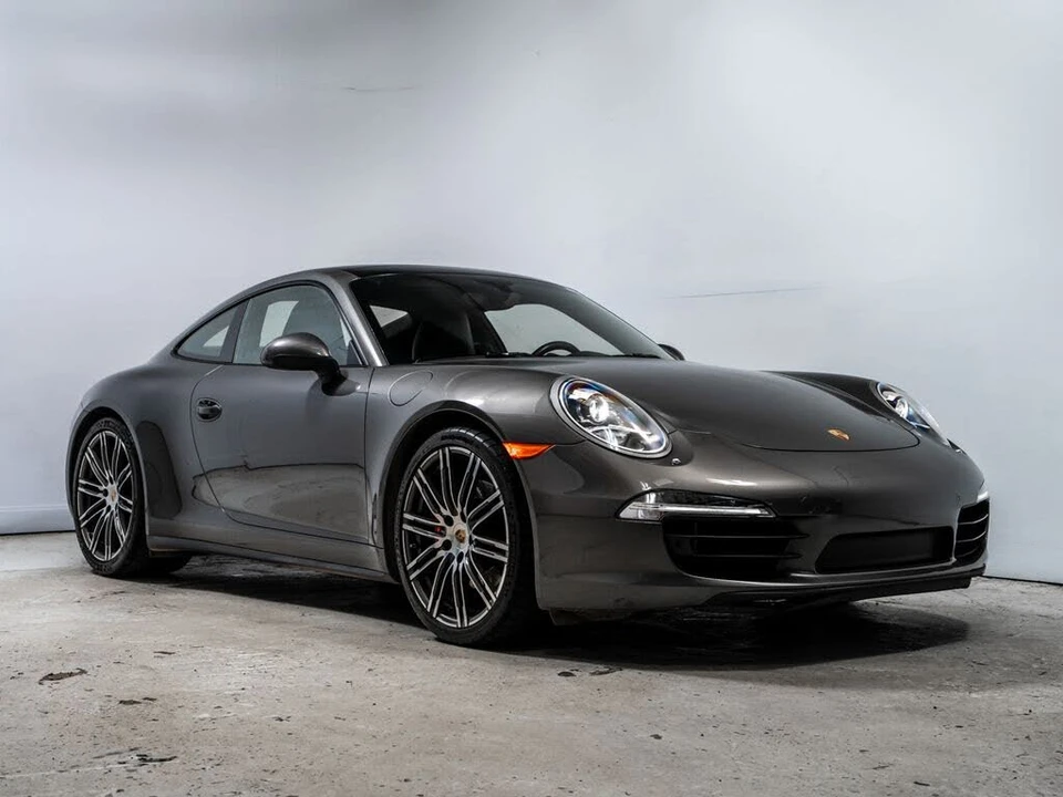 2015 Porsche 991 Carrera 4S - Image 9 of 31