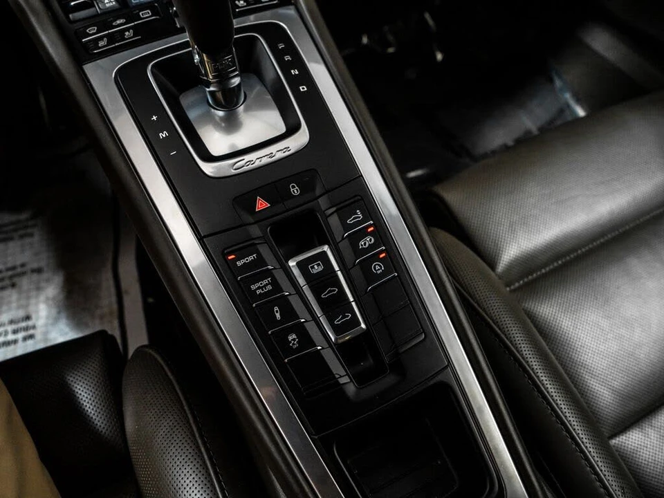 2015 Porsche 991 Carrera 4S - Image 23 of 31