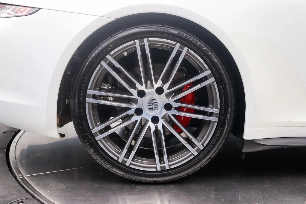 2015 Porsche 991 Carrera 4S - Image 14 of 31