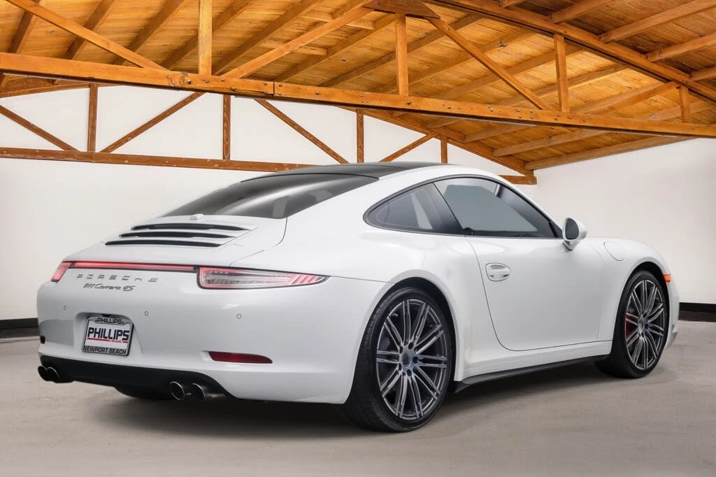 2015 Porsche 991 Carrera 4S - Image 5 of 31