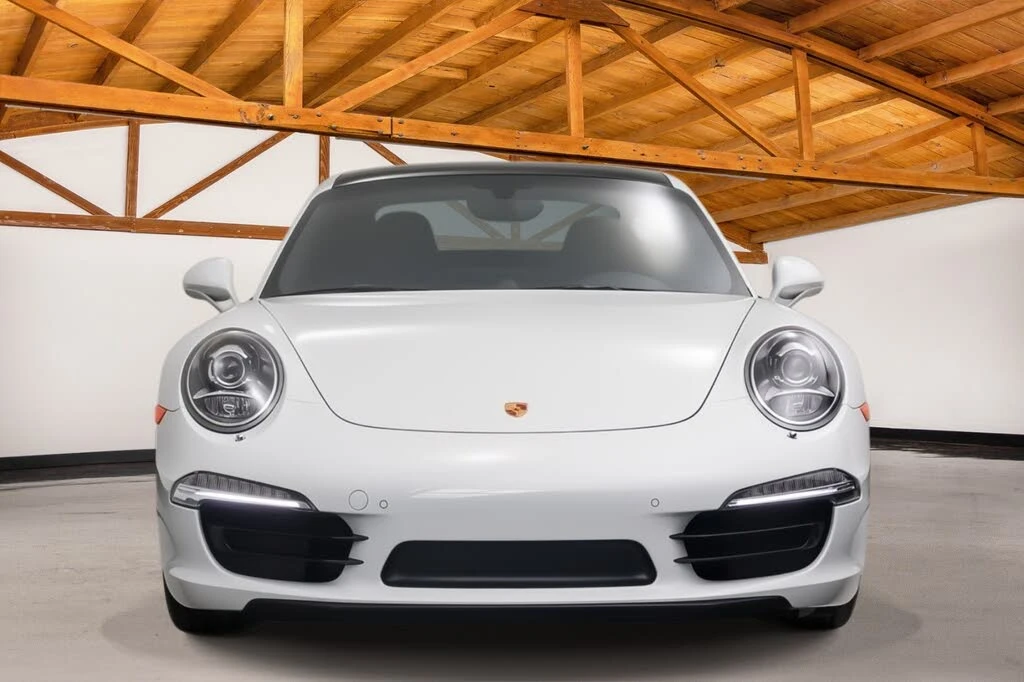 2015 Porsche 991 Carrera 4S - Image 8 of 31