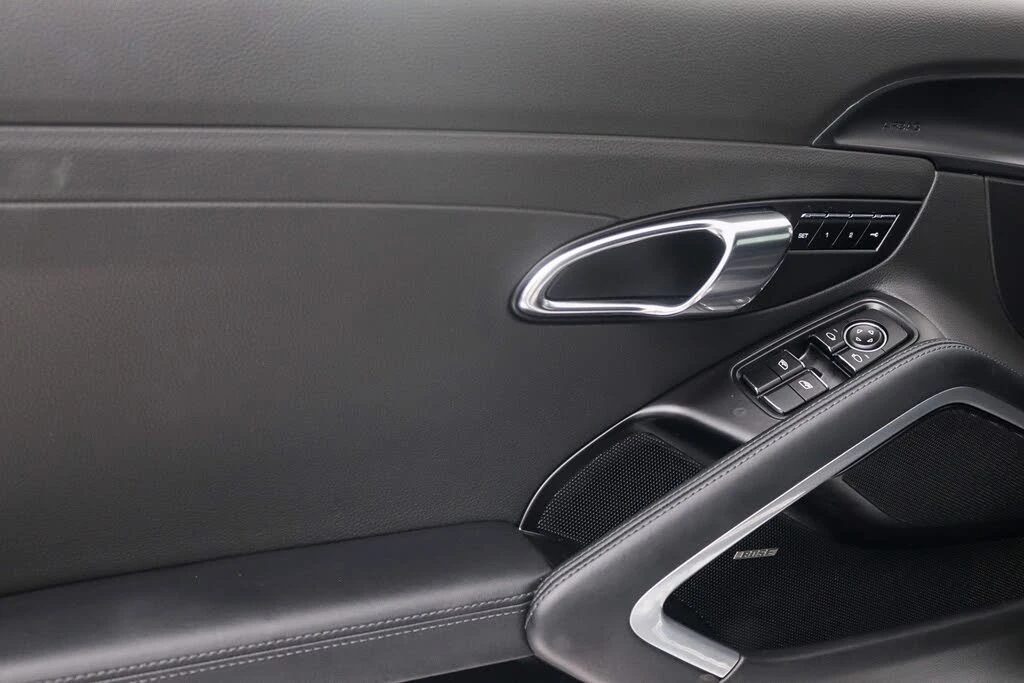 2015 Porsche 991 Carrera 4S - Image 27 of 31