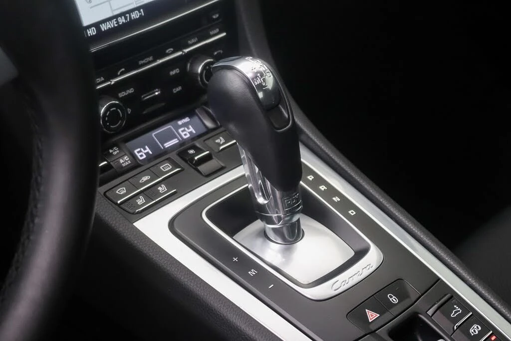 2015 Porsche 991 Carrera 4S - Image 23 of 31