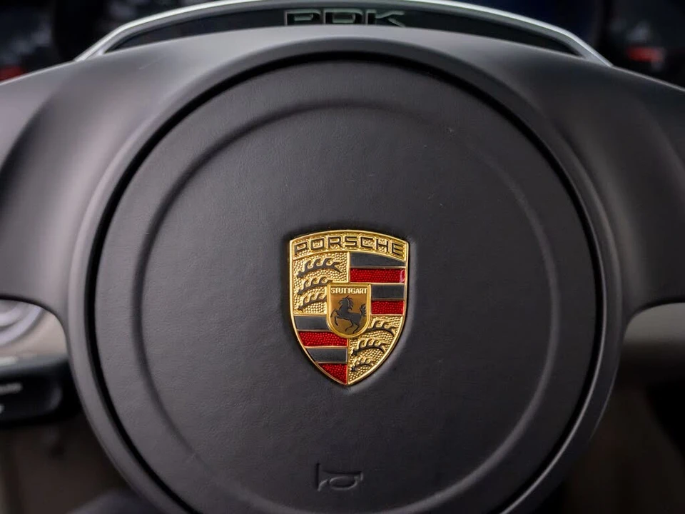2015 Porsche 991 Carrera 4S - Image 22 of 31