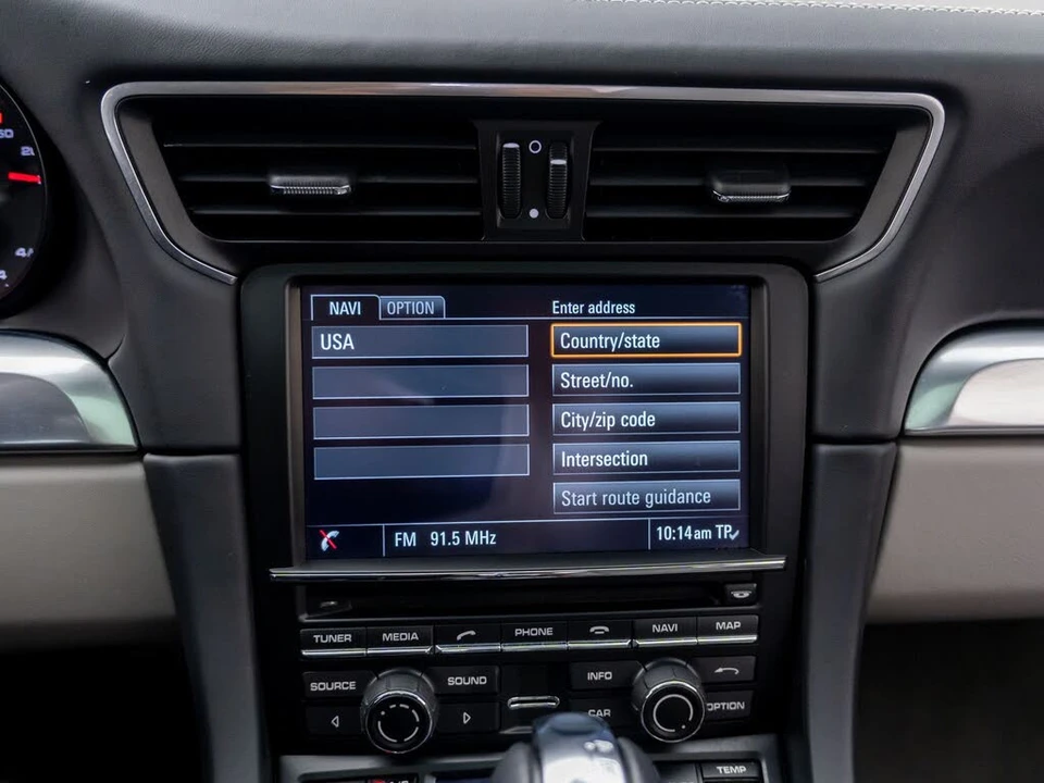 2015 Porsche 991 Carrera 4S - Image 27 of 31