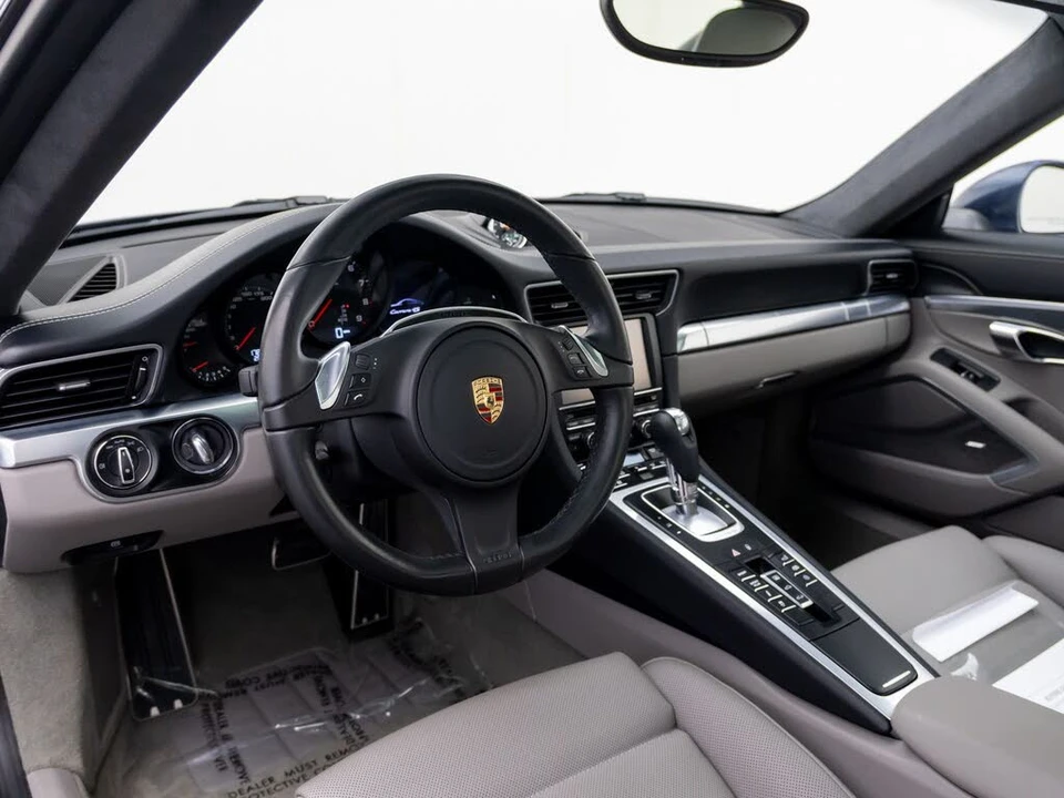 2015 Porsche 991 Carrera 4S - Image 11 of 31