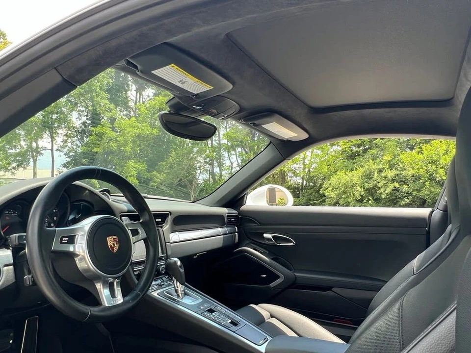 2015 Porsche 991 Carrera 4S - Image 20 of 31