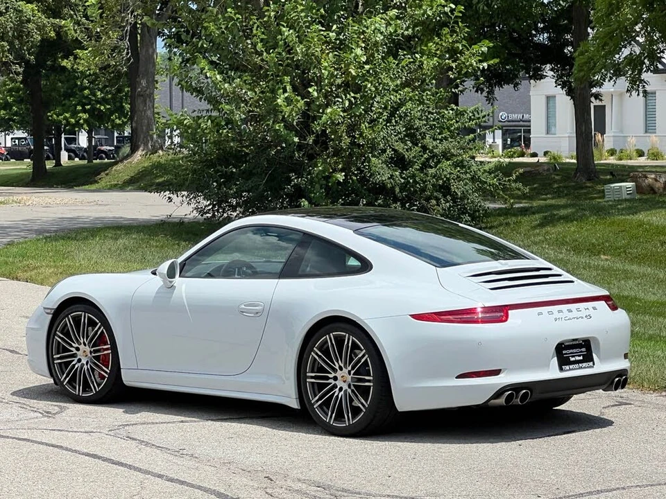 2015 Porsche 991 Carrera 4S - Image 7 of 31