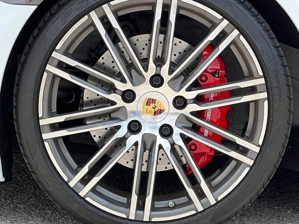 2015 Porsche 991 Carrera 4S - Image 15 of 31