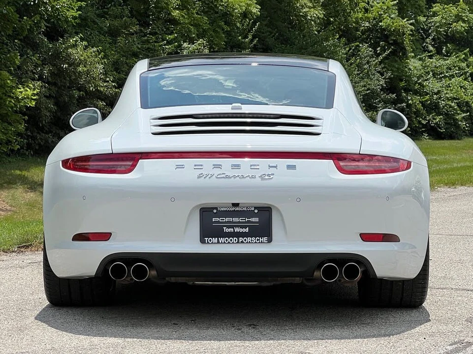 2015 Porsche 991 Carrera 4S - Image 9 of 31