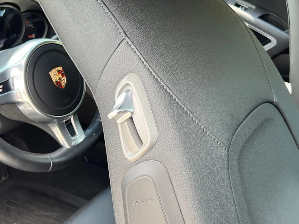 2015 Porsche 991 Carrera 4S - Image 30 of 31
