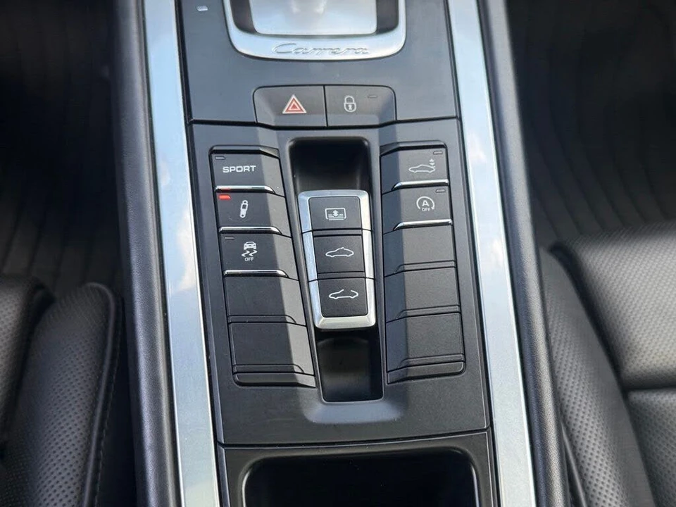 2015 Porsche 991 Carrera 4S - Image 20 of 22