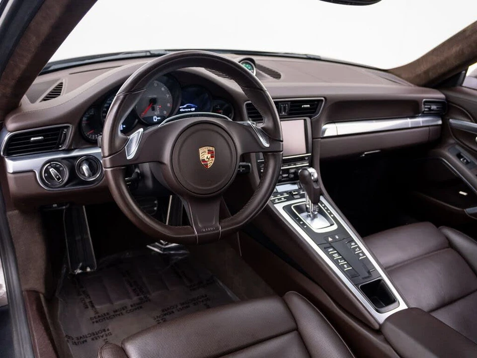 2015 Porsche 991 Carrera 4S - Image 12 of 31