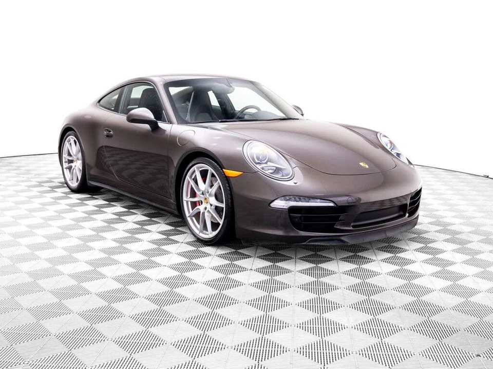 2015 Porsche 991 Carrera 4S - Image 10 of 31