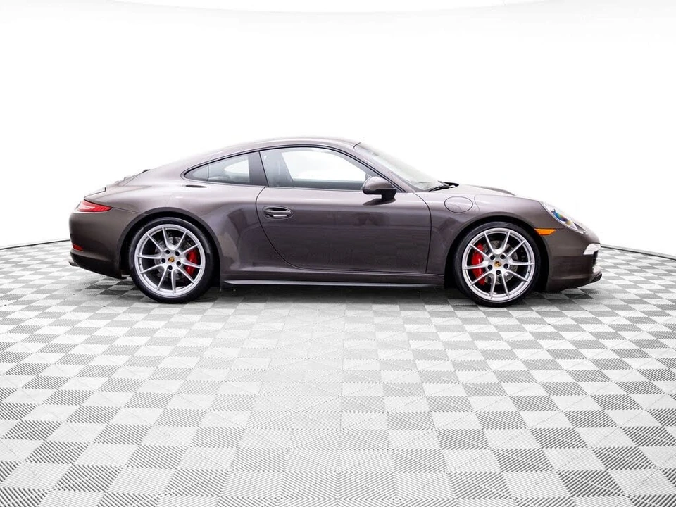 2015 Porsche 991 Carrera 4S - Image 8 of 31
