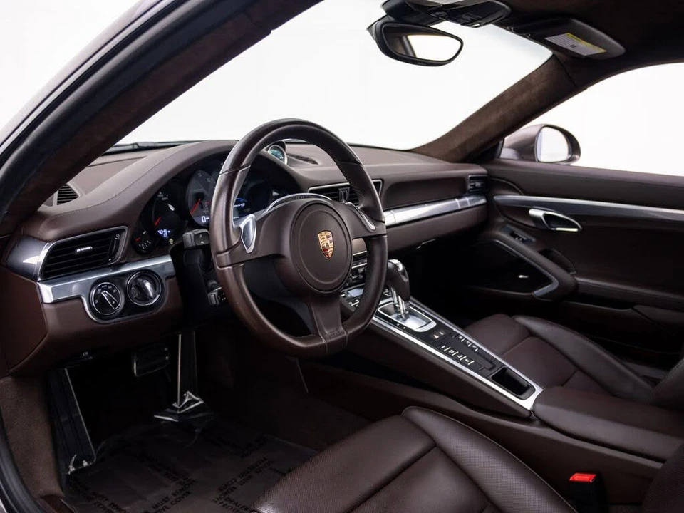 2015 Porsche 991 Carrera 4S - Image 22 of 31