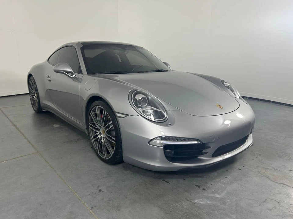 2015 Porsche 991 Carrera 4S - Image 9 of 31