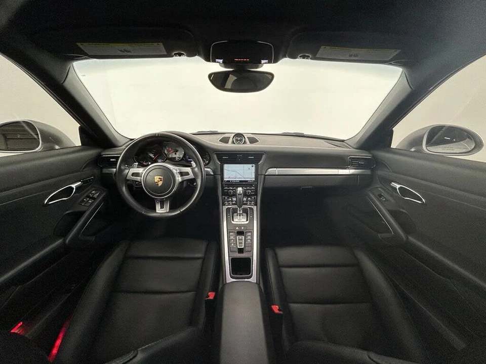 2015 Porsche 991 Carrera 4S - Image 14 of 31