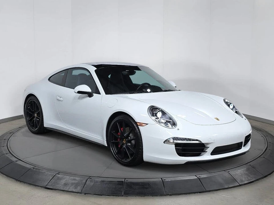 2015 Porsche 991 Carrera 4S - Image 9 of 30