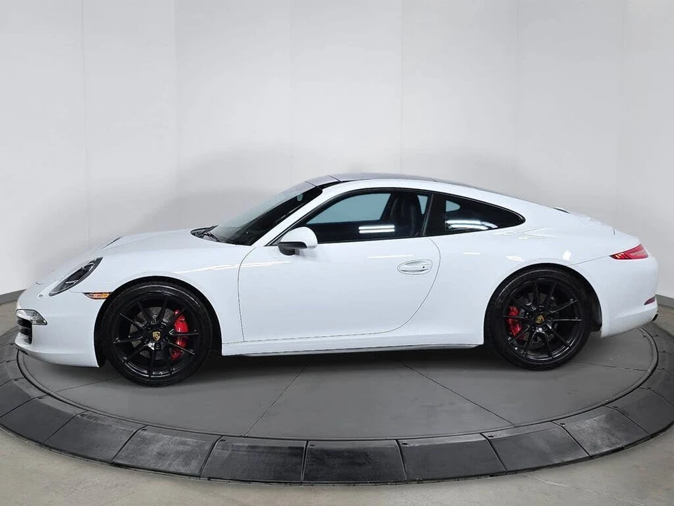 2015 Porsche 991 Carrera 4S - Image 2 of 30