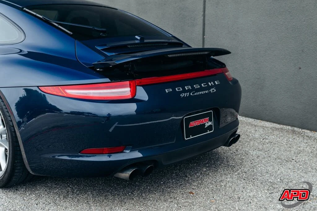 2015 Porsche 991 Carrera 4S - Image 29 of 31